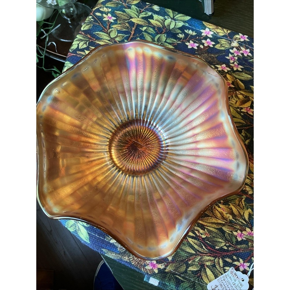 Antique FENTON Stippled Rays Amethyst Carnival Round Crimped Bowl 8" (scratch)